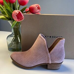 Brand new Lucky brand booties